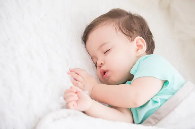 what-to-do-when-a-5-month-old-baby-only-naps-for-30-minutes-baby